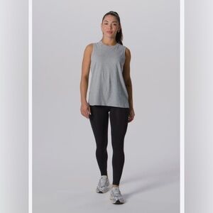Fabletics Gray Muscle Tee for Women size S